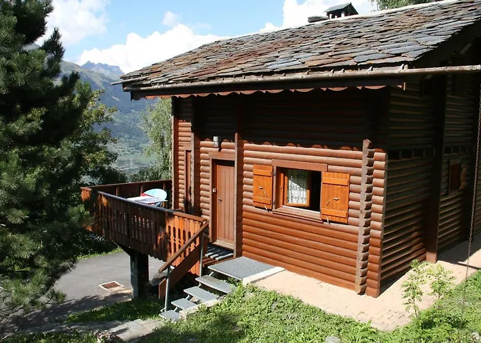 Familial Avec Cheminee A La Plagne, Proche Station - Fr-1-755-7