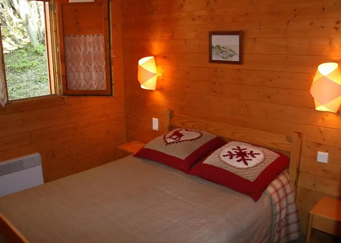 Familial Avec Cheminee A La Plagne, Proche Station - Fr-1-755-7