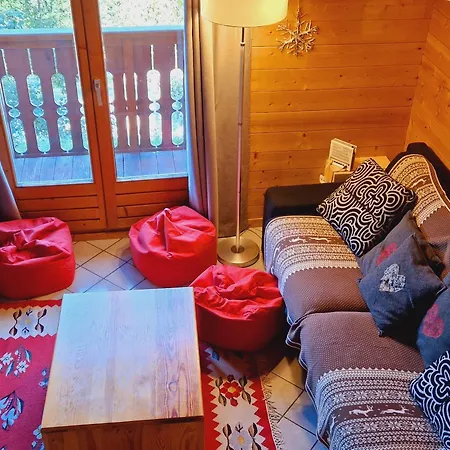 Familial Avec Cheminee A La Plagne, Proche Station - Fr-1-755-7 *