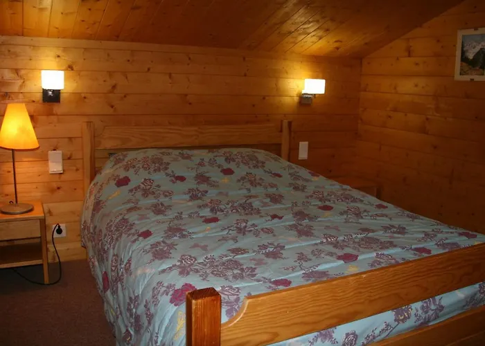 Familial Avec Cheminee A La Plagne, Proche Station - Fr-1-755-7 * La Plagne